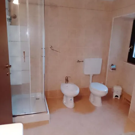 Gnazzano 2 Nyaraló Loiano